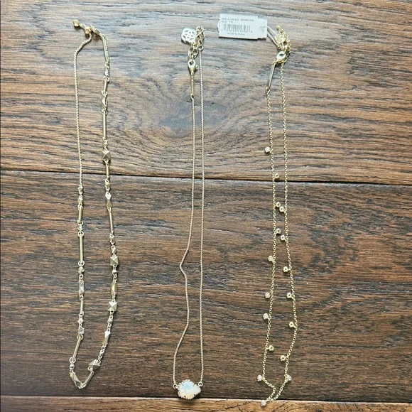Three Kendra Scott Gold Necklace Set - Picture 5 of 5